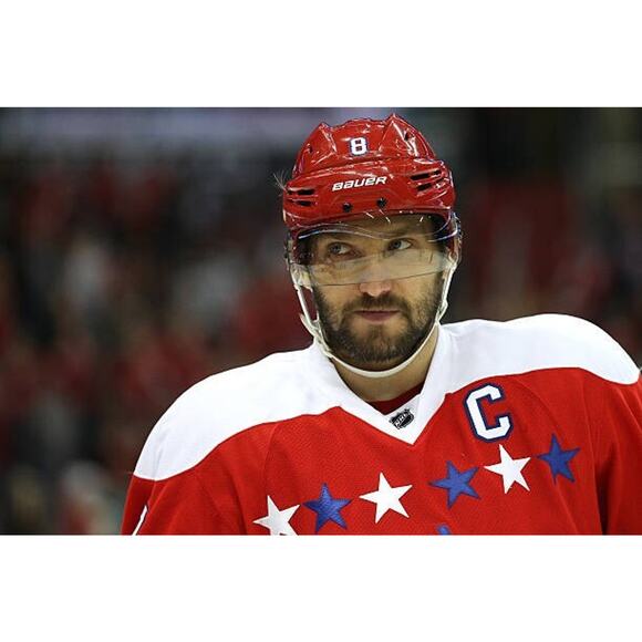 OVECHKIN #8 Washington Capitals 2015-17 Reebok Premier 3rd jersey M red Alt NHL - Picture 9 of 9